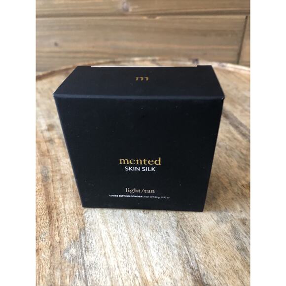 MENTED Skin Silk Loose Setting Powder LIGHT/TAN 26g. Full Size. New in Box - Picture 2 of 5